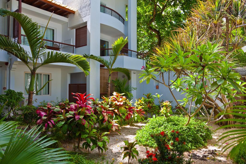 Aparthotel Le Beachclub Pereybere Beach